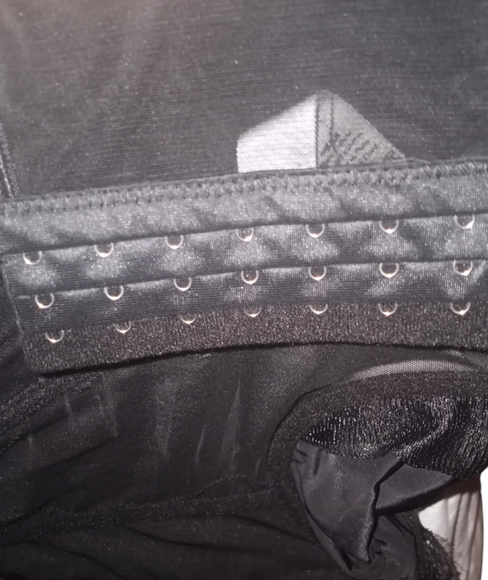 Black sexy spaghetti strap cami corset top - Picture 9 of 10